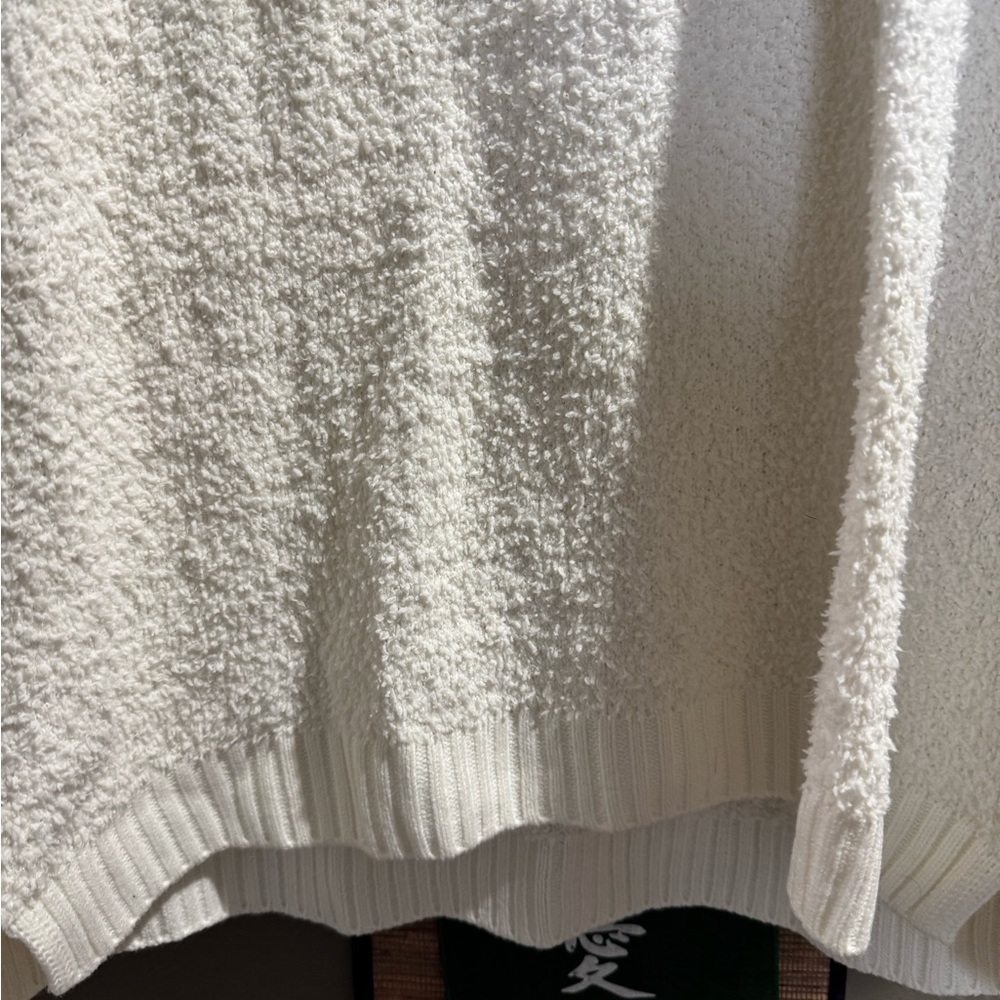 Cozy off White Knit Hooded Sweater new without tags - Picture 8 of 8